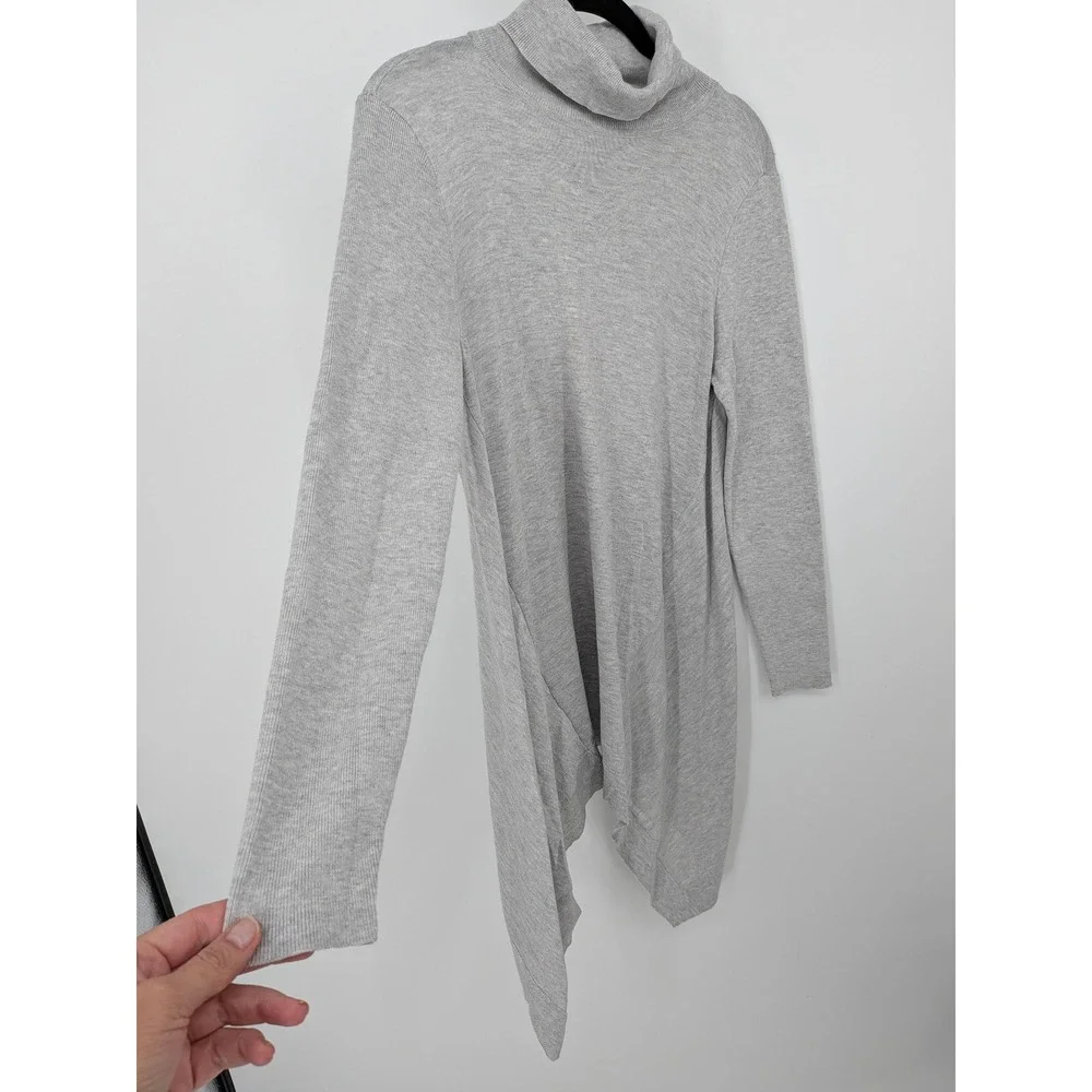 Chicos Tunic Sweater Women Small Gray Cashmere Blend Asymmetric Hem Turtleneck